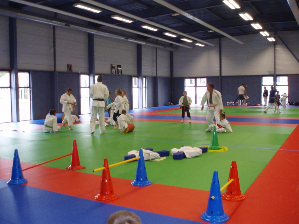 Dojo salle arts martiaux